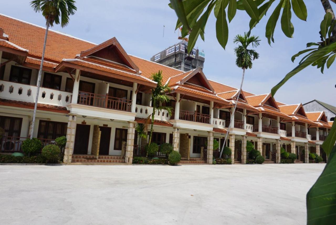 Anantaya Resort Джомтьен Экстерьер фото